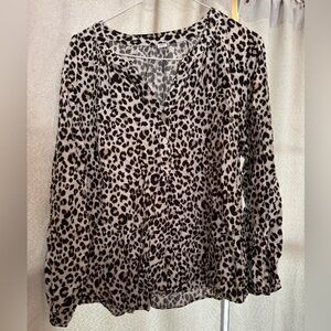 Old Navy Black and Cream Leopard Print Blouse